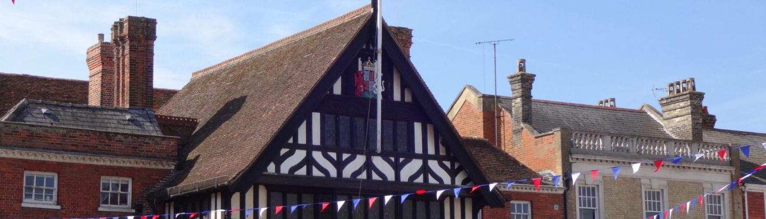 Photo to the Town Hall building in Saffron Walden