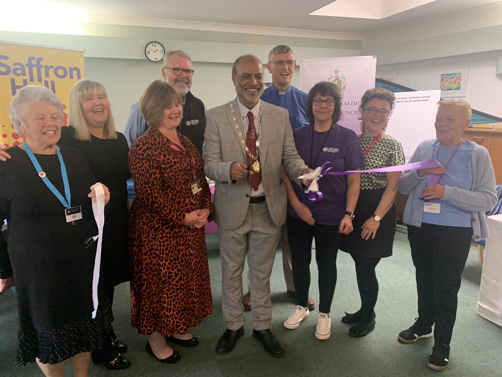 jubilee-hub Picture of the mayor with the town council opening the jubilee hub with a ribbon and scissors