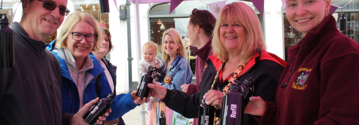 The Mayor joining in SWTC's climate change stall
